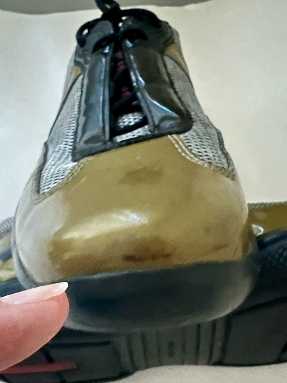 Prada Y2K vintage Leather & Mesh Sneakers - Picture 8 of 16